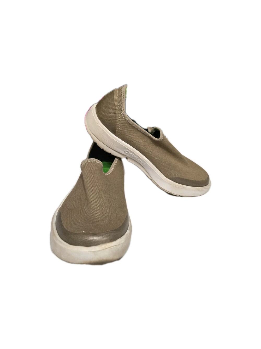 Oofos Oomg Eezee Low Top Taupe Canvas Slip On Recovery Shoes Women's Size 8